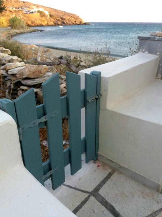 "Sea Front" Rose'S House Villa Kardhianí Eksteriør bilde